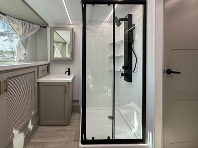 2026 Axiom Imperium - Photo 10