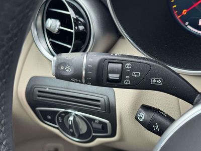 2022 Mercedes-Benz GLC - Photo 23