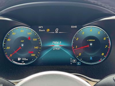 2022 Mercedes-Benz GLC - Photo 3