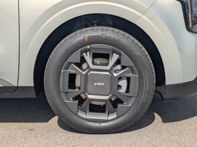 2026 Kia Carnival Hybrid — photo 11 view