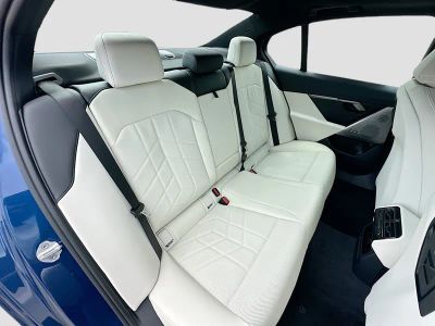 2026 BMW 5 Series — photo 22 view