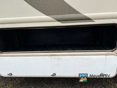 2016 Thor Motor Coach Outlaw Class C - Photo 8