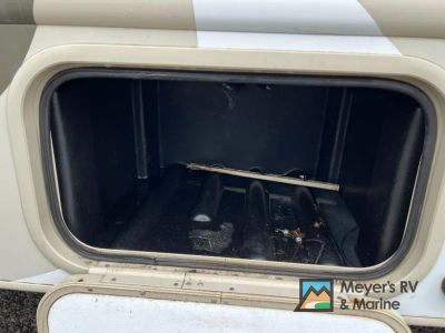 2016 Thor Motor Coach Outlaw Class C - Photo 7