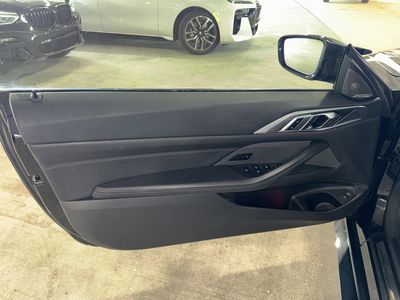 2022 BMW M4 - Photo 13