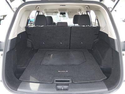 2024 Nissan Rogue - Photo 11