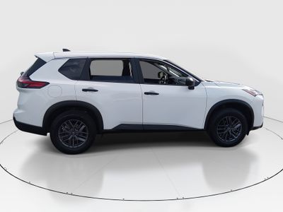 2024 Nissan Rogue - Photo 8