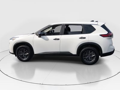 2024 Nissan Rogue - Photo 4