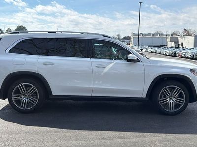 2024 Mercedes-Benz GLS - Photo 2