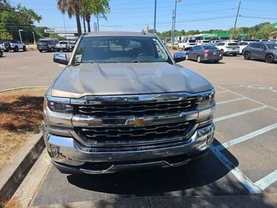 2017 Chevrolet Silverado 1500 - Photo 1