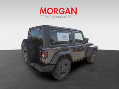 2026 Jeep Wrangler - Photo 5