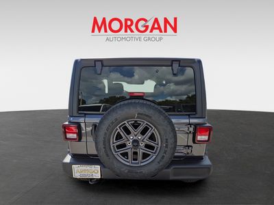 2026 Jeep Wrangler - Photo 7