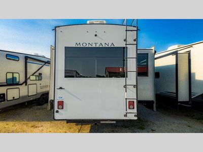 2025 Keystone Montana - Photo 6