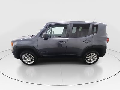 2023 Jeep Renegade - Photo 4