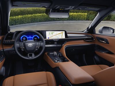 2026 Toyota Crown Signia — photo 55 view