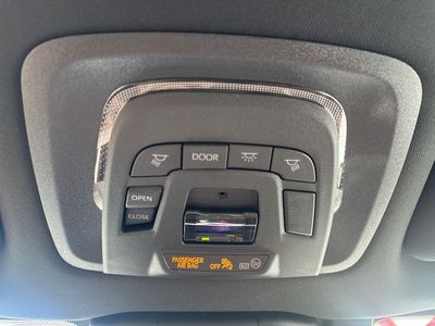 2026 Toyota Crown Signia — photo 17 view
