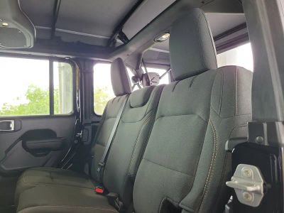 2026 Jeep Wrangler — photo 7 view