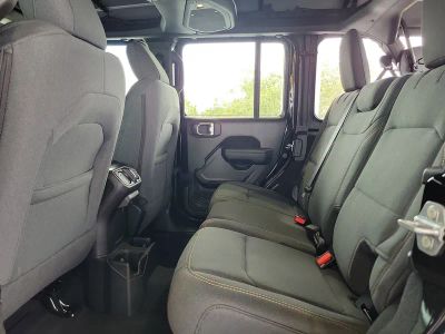 2026 Jeep Wrangler — photo 8 view