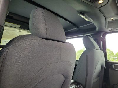 2026 Jeep Wrangler — photo 9 view