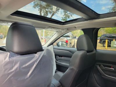 2026 Mazda CX-50 — photo 11 view