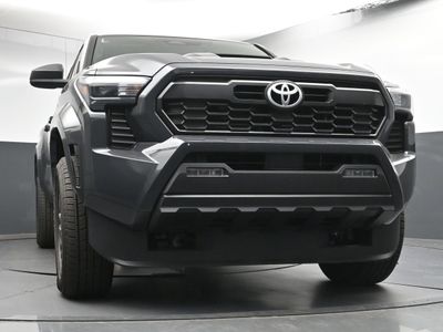 2025 Toyota Tacoma i-FORCE MAX TRD Sport i-FORCE MAX Truck Double Cab — photo 19 view