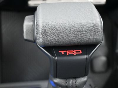 2025 Toyota Tacoma i-FORCE MAX TRD Sport i-FORCE MAX Truck Double Cab — photo 11 view
