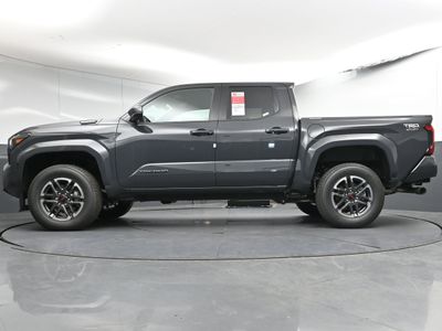 2025 Toyota Tacoma i-FORCE MAX TRD Sport i-FORCE MAX Truck Double Cab — photo 25 view