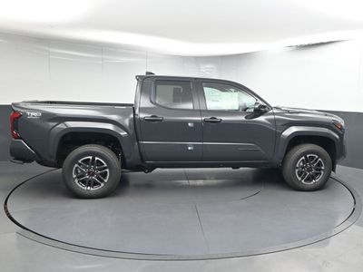 2025 Toyota Tacoma i-FORCE MAX TRD Sport i-FORCE MAX Truck Double Cab — photo 8 view