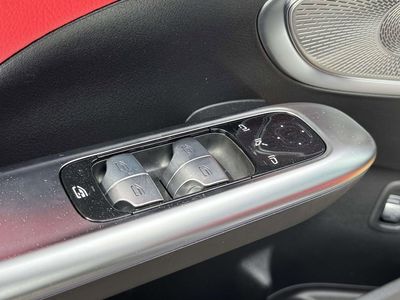2026 Mercedes-Benz C-Class — photo 18 view