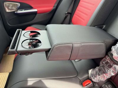 2026 Mercedes-Benz C-Class — photo 31 view