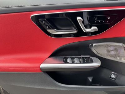 2026 Mercedes-Benz C-Class — photo 17 view