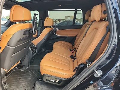 2022 BMW X7 — rear three-quarter view