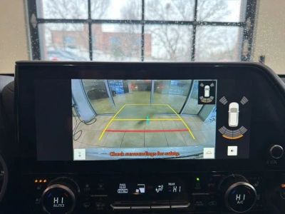 2023 Toyota Highlander L - Photo 20