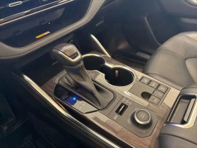 2023 Toyota Highlander L - Photo 16