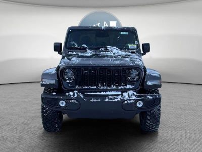 2026 Jeep Gladiator — rear three-quarter view