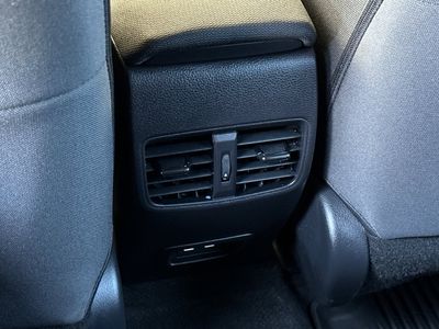 2025 Toyota Corolla Cross - Photo 14