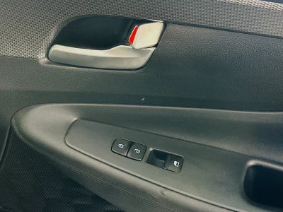 2020 Hyundai Santa Fe — photo 28 view