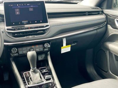 2026 Jeep Compass — photo 22 view