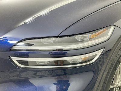 2025 Genesis GV70 — photo 22 view