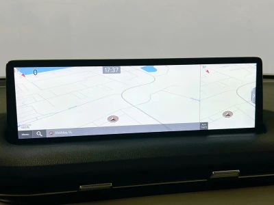 2025 Genesis GV70 — photo 15 view