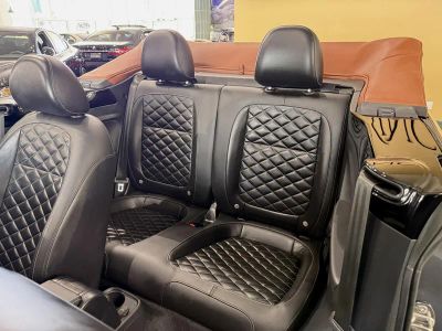 2019 Volkswagen Beetle Convertible - Photo 14