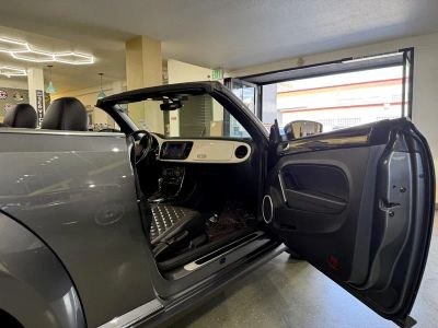 2019 Volkswagen Beetle Convertible - Photo 15
