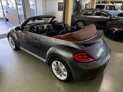 2019 Volkswagen Beetle Convertible - Photo 8