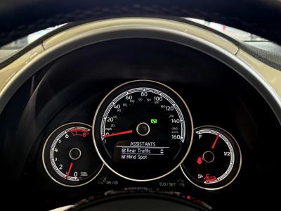 2019 Volkswagen Beetle Convertible - Photo 18