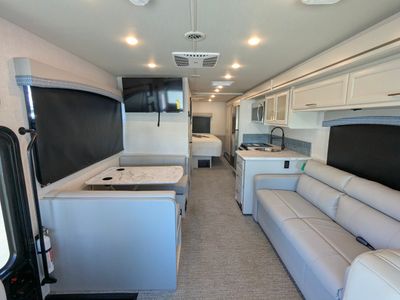 2026 Fleetwood Flair — photo 18 view