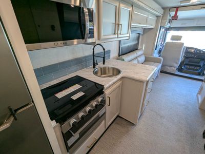2026 Fleetwood Flair — photo 27 view