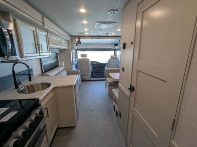 2026 Fleetwood Flair — photo 24 view