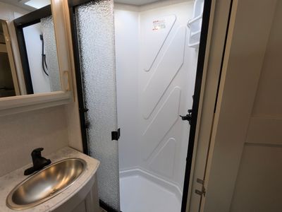 2026 Fleetwood Flair — photo 15 view