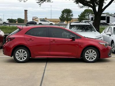 2026 Toyota Corolla Hatchback - Photo 3