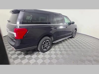 2023 Ford Expedition Max — photo 41 view