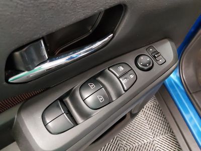 2024 Nissan Kicks — photo 20 view